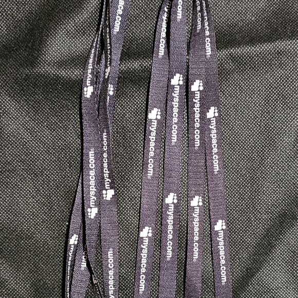 Myspace Shoelaces - Picture 3 of 3